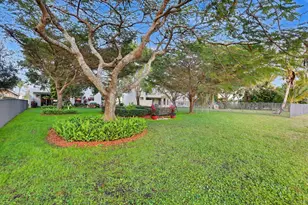 166 Catania Way, Royal Palm Beach, FL 33411 - Photo 39