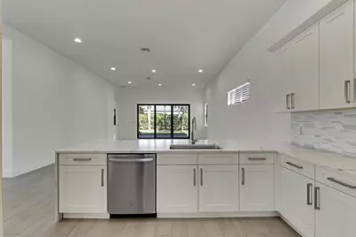 5619 Delacroix Terrace, Palm Beach Gardens, FL 33418 - Photo 13