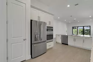 5619 Delacroix Ter, Palm Beach Gardens, FL 33418 - Photo 11