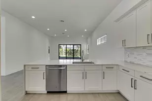 5619 Delacroix Ter, Palm Beach Gardens, FL 33418 - Photo 13
