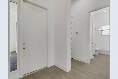 5619 Delacroix Terrace, Palm Beach Gardens, FL 33418 - Photo 17