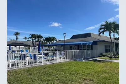 1157 S Drive Circle #C, Delray Beach, FL 33445 - Photo 17