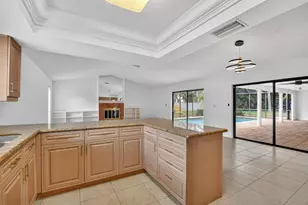 2409 NW 32nd St, Boca Raton, FL 33431 - Photo 11