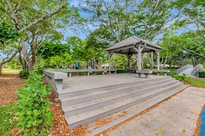 2409 NW 32nd Street, Boca Raton, FL 33431 - Photo 25
