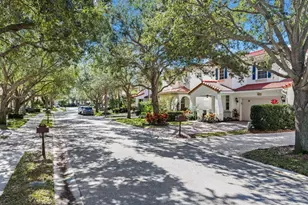 622 Castle Dr, Palm Beach Gardens, FL 33410 - Photo 3