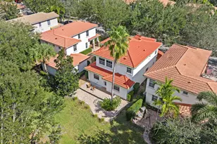 622 Castle Dr, Palm Beach Gardens, FL 33410 - Photo 47