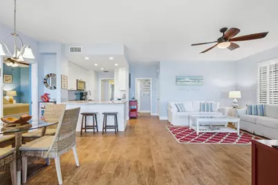 391 NE Plantation Road #215, Stuart, FL 34996 - Photo 5