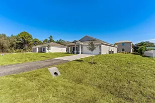 8836 97th Ct, Vero Beach, FL 32967 - Photo 5