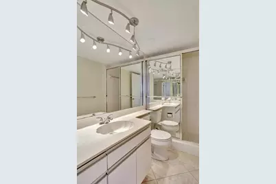 1021 Hillsboro Mile #1108, Pompano Beach, FL 33062 - Photo 37