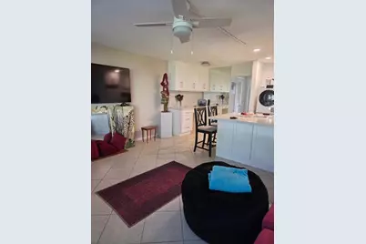 460 Horizons W #111, Boynton Beach, FL 33435 - Photo 3