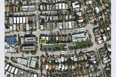 7025 Rue Granville, Miami Beach, FL 33141 - Photo 13