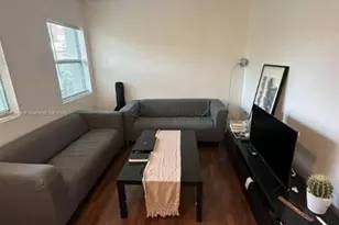 7025 Rue Granville, Miami Beach, FL 33141 - Photo 7