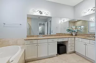 1358 Community Dr, Jupiter, FL 33458 - Photo 31