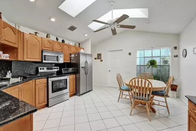 6115 Bay Isles Drive, Boynton Beach, FL 33437 - Photo 7