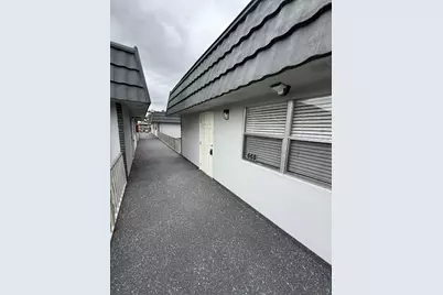 668 Saxony Place N, Delray Beach, FL 33446 - Photo 21