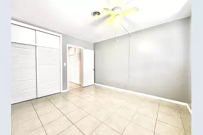 1021 Crystal Lake Drive #315, Deerfield Beach, FL 33064 - Photo 7