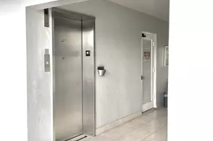 1021 Crystal Lake Dr, Pompano Beach, FL 33064 - Photo 15