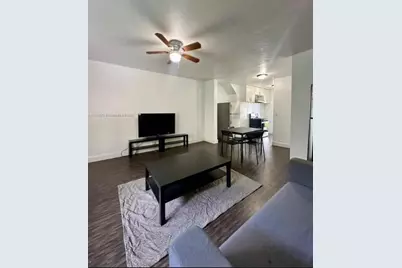 7035 Rue Granville, Miami Beach, FL 33141 - Photo 7