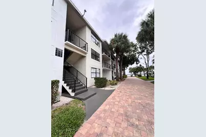 700 Executive Center Drive #211, West Palm Beach, FL 33401 - Photo 13