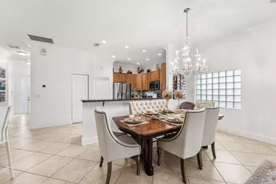 139 Berenger Walk, Royal Palm Beach, FL 33414 - Photo 17