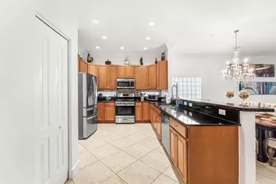 139 Berenger Walk, Royal Palm Beach, FL 33414 - Photo 11