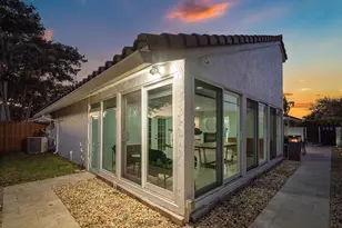 2105 NW 12th St, Delray Beach, FL 33445 - Photo 27