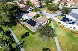 2105 NW 12th St, Delray Beach, FL 33445 - Photo 31