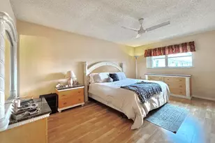 2515 NE 2nd Ct, Boynton Beach, FL 33435 - Photo 9