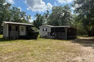 423 NW Bright Lake Ct, White Springs, FL 32096 - Photo 3