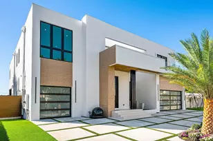 750 NE 69th St, Boca Raton, FL 33487 - Photo 3