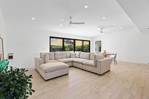 1510 Carandis Cir, West Palm Beach, FL 33406 - Photo 9