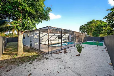 851 SW 67th Avenue, North Lauderdale, FL 33068 - Photo 33