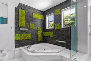 3917 S Le Jeune Rd, Miami, FL 33146 - Photo 77