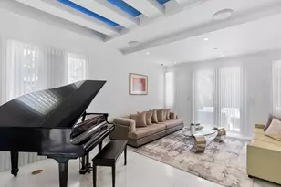 3917 S Le Jeune Rd, Miami, FL 33146 - Photo 43