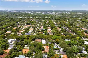 3917 S Le Jeune Rd, Miami, FL 33146 - Photo 23