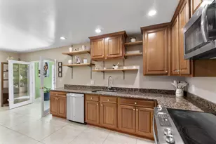 1289 Anhinga Dr, Wellington, FL 33414 - Photo 13