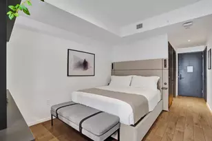 398 NE 5th St, Miami, FL 33132 - Photo 7