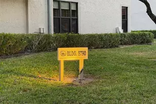 5790 Coach House Cir, Boca Raton, FL 33486 - Photo 25