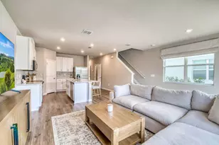 5735 SE Edgewater Cir, Stuart, FL 34997 - Photo 13