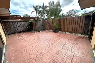 1006 10th Ln, Greenacres, FL 33463 - Photo 17