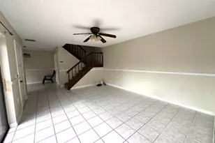 1006 10th Ln, Greenacres, FL 33463 - Photo 5