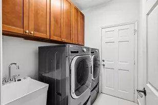 2469 NW 66th Dr, Boca Raton, FL 33496 - Photo 13