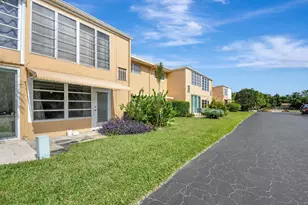 2121 NE 1st Ct, Boynton Beach, FL 33435 - Photo 23