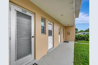 2121 NE 1st Court #105, Boynton Beach, FL 33435 - Photo 17