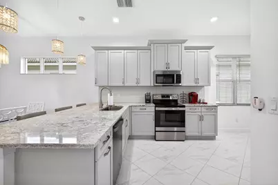 11587 SW Visconti Way, Port Saint Lucie, FL 34986 - Photo 9