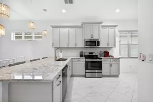 11587 SW Visconti Way, Port Saint Lucie, FL 34986 - Photo 9