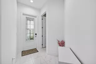 11587 SW Visconti Way, Port Saint Lucie, FL 34986 - Photo 5