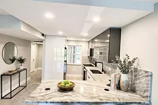 545 Oaks Ln, Pompano Beach, FL 33069 - Photo 5