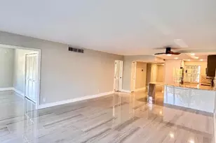 545 Oaks Ln, Pompano Beach, FL 33069 - Photo 7