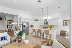 9666 Via Elegante, Wellington, FL 33411 - Photo 11